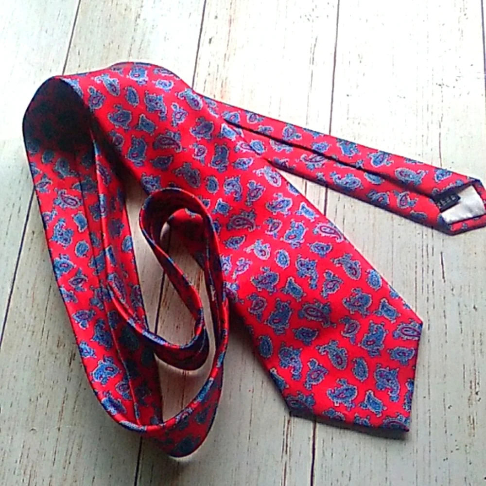 Egon von Furstenberg Paisley Pattern Tie